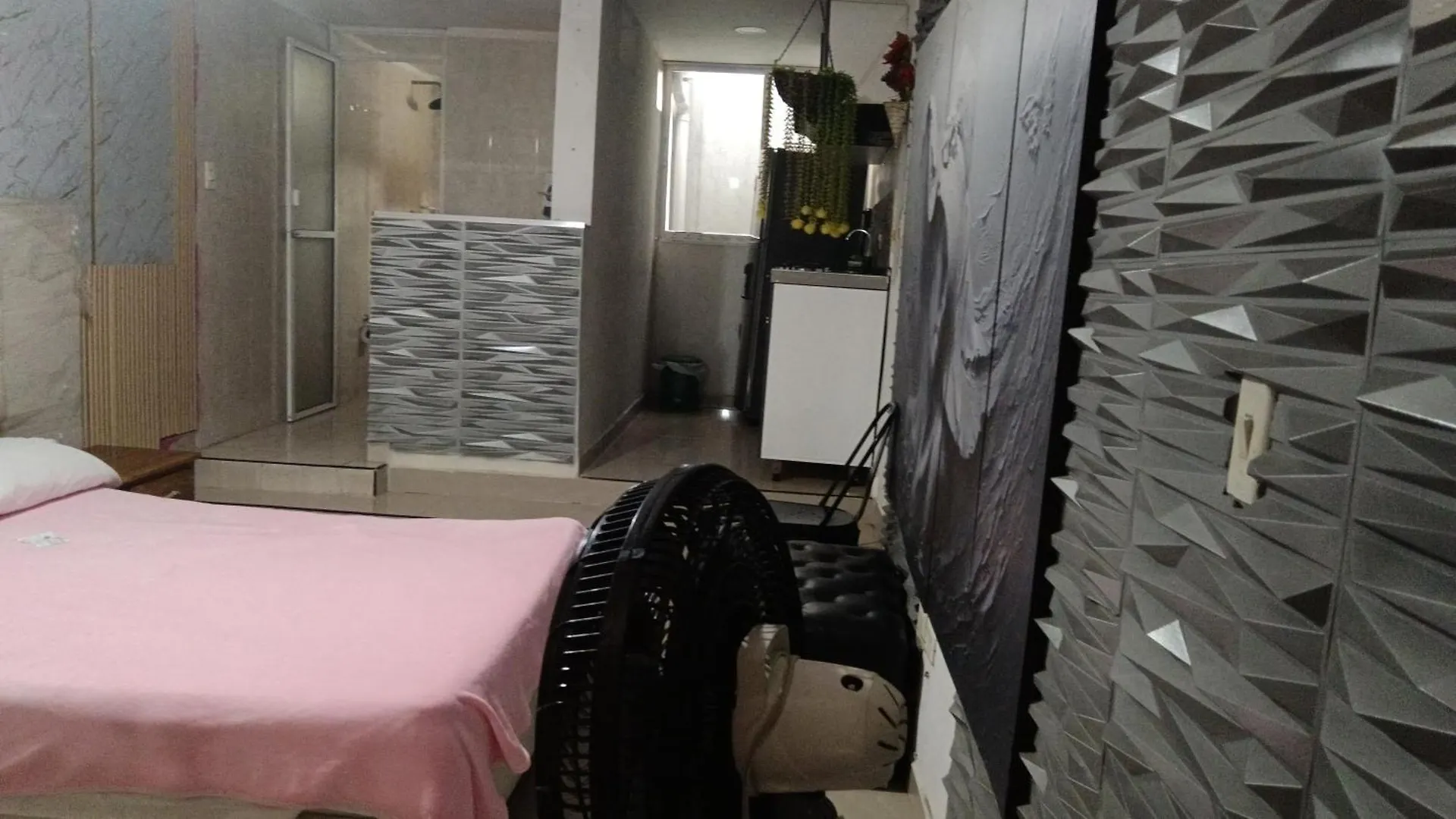 Apartment Aleli: Gateway to Norte with Airport Proximity Cali Colombia